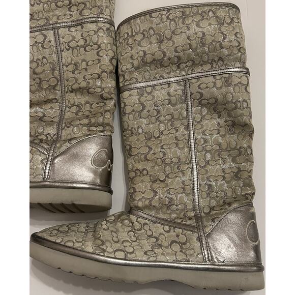 Coach Women’s Size 6B Boots Logo Silver Nikole Mid Calf Shearling Signature - Picture 12 of 16